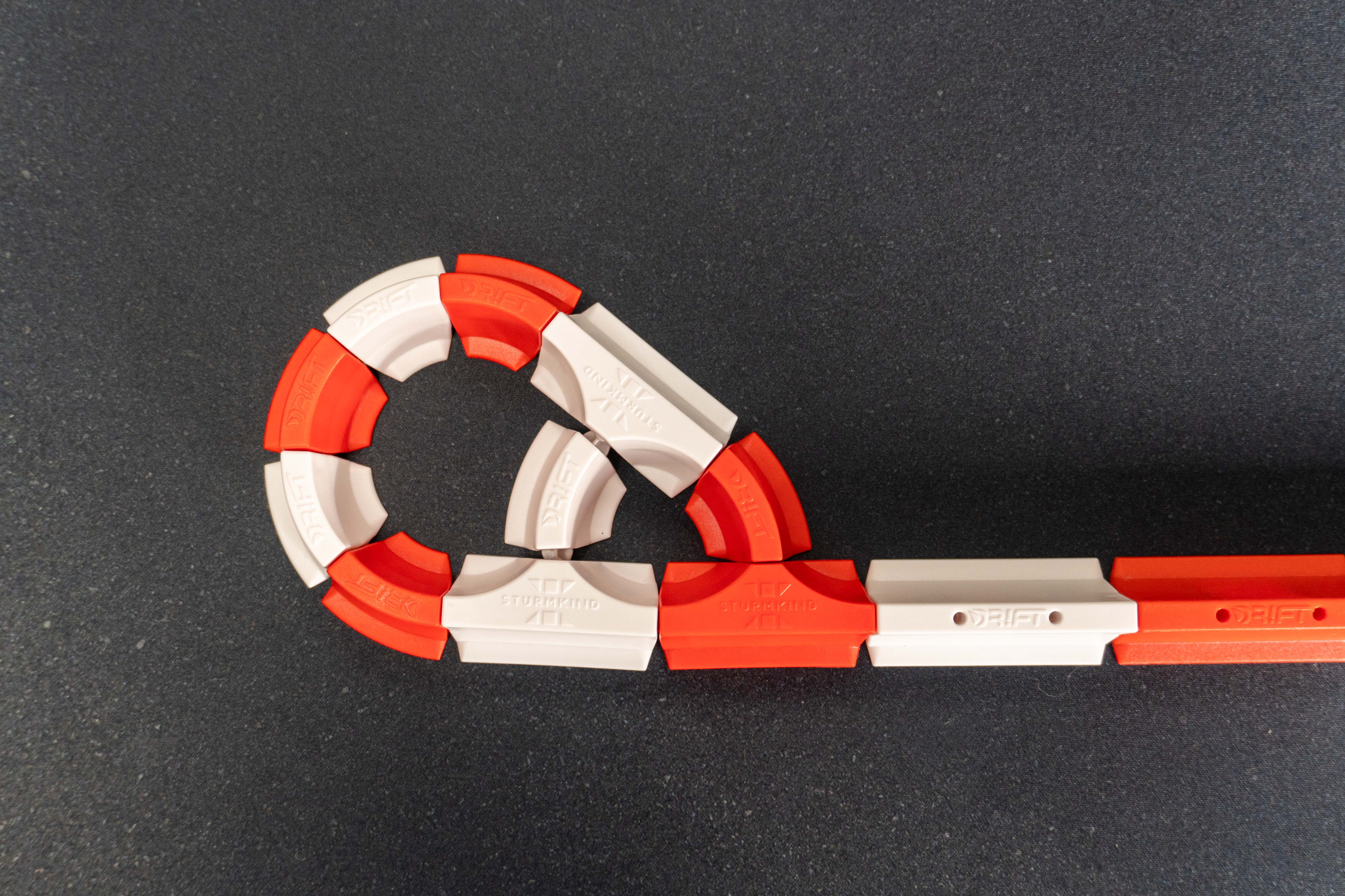 Streckenbegrenzung Set - Rot/Weiß - 64 Teile