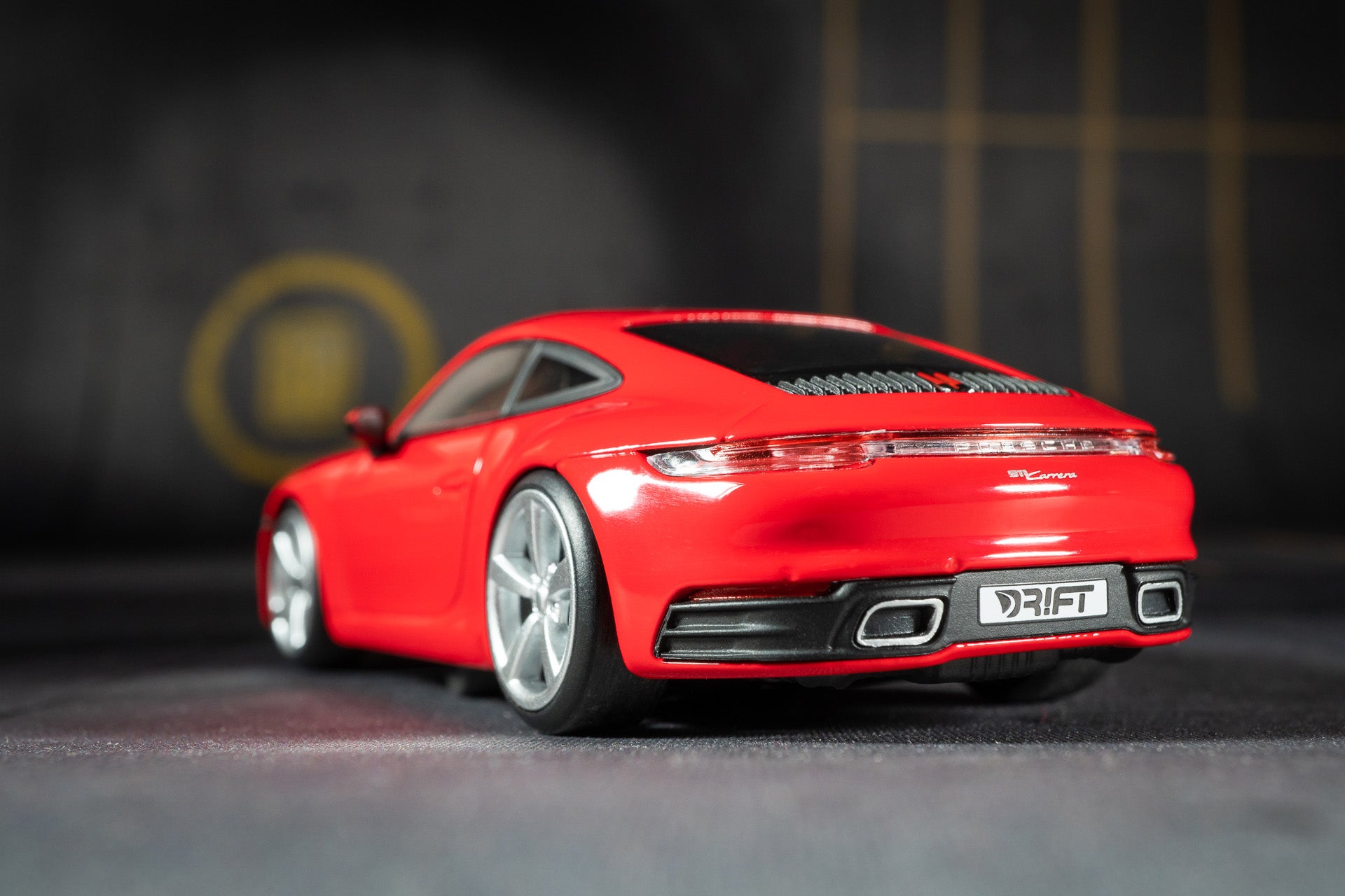 Porsche 911 Carrera (992) Guards Red