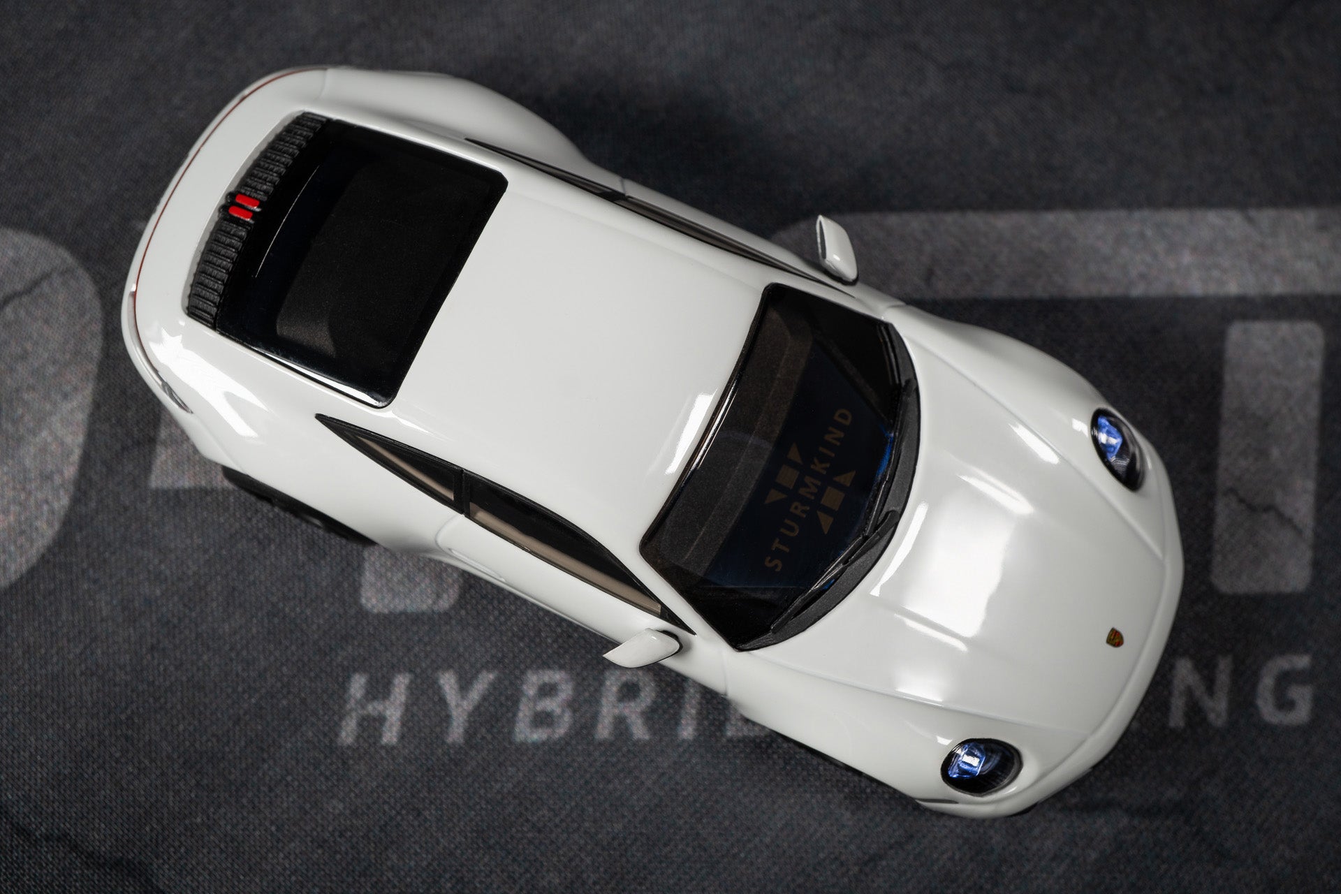 Porsche 911 Carrera 4S (992) Limited Edition White