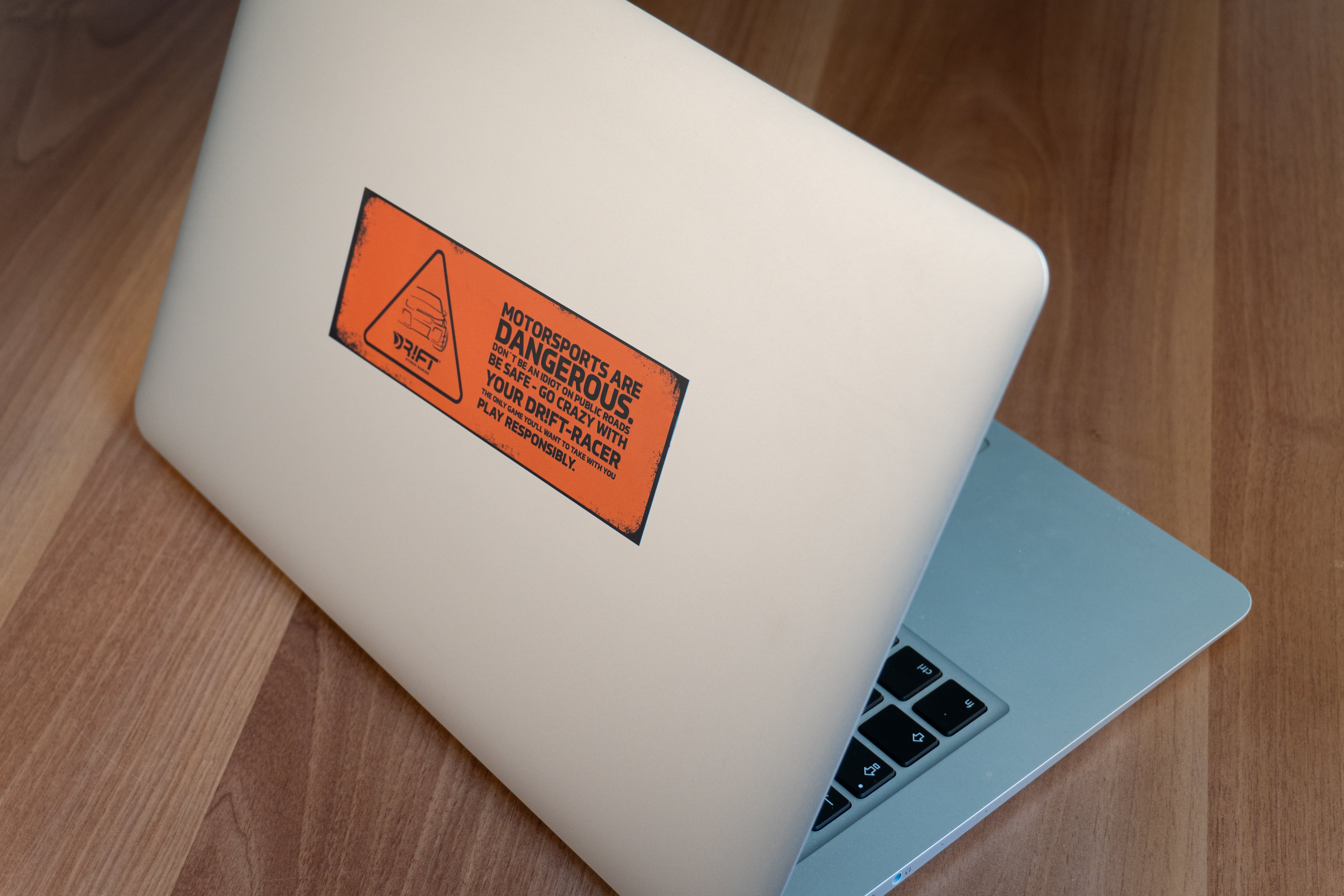 DR!FT-Aufkleber "Dangerous" 2er Set 14,8 x 5 cm